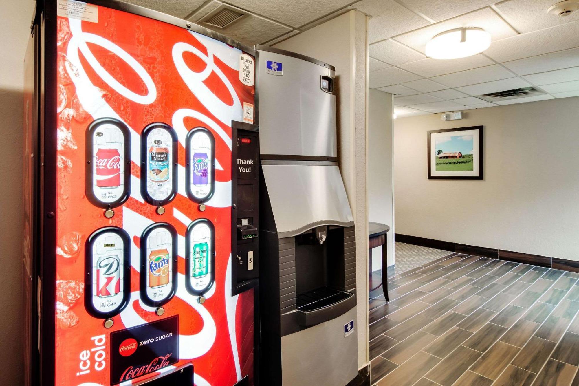 Comfort Inn Roswell-Dunwoody Екстер'єр фото