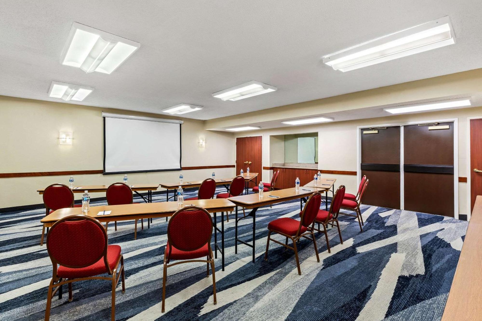 Comfort Inn Roswell-Dunwoody Екстер'єр фото